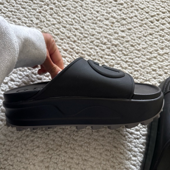 Gucci Platform slides 35 never worn - Picture 3 of 7